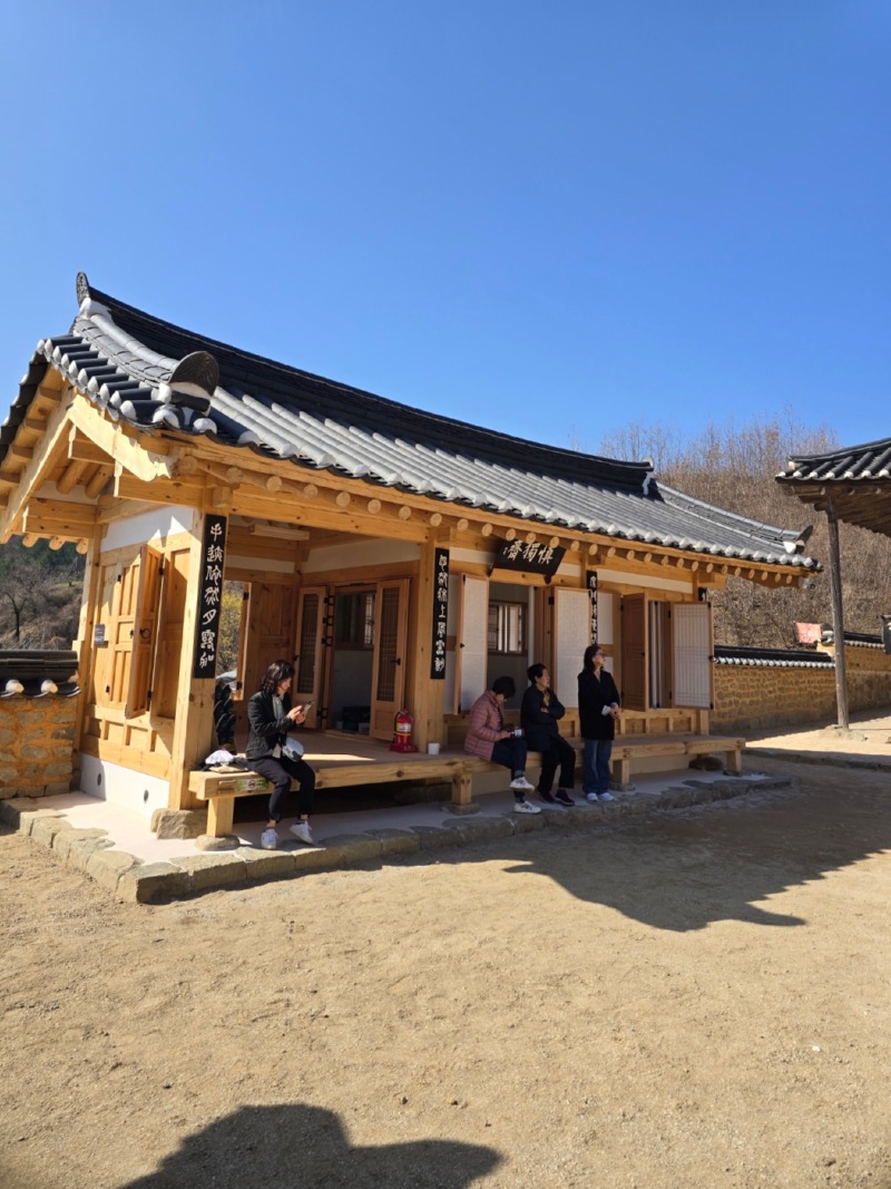 KakaoTalk_20250324_110927132_06.jpg