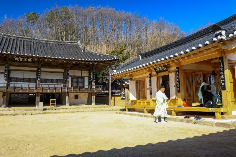 KakaoTalk_20250324_142605918_05.jpg